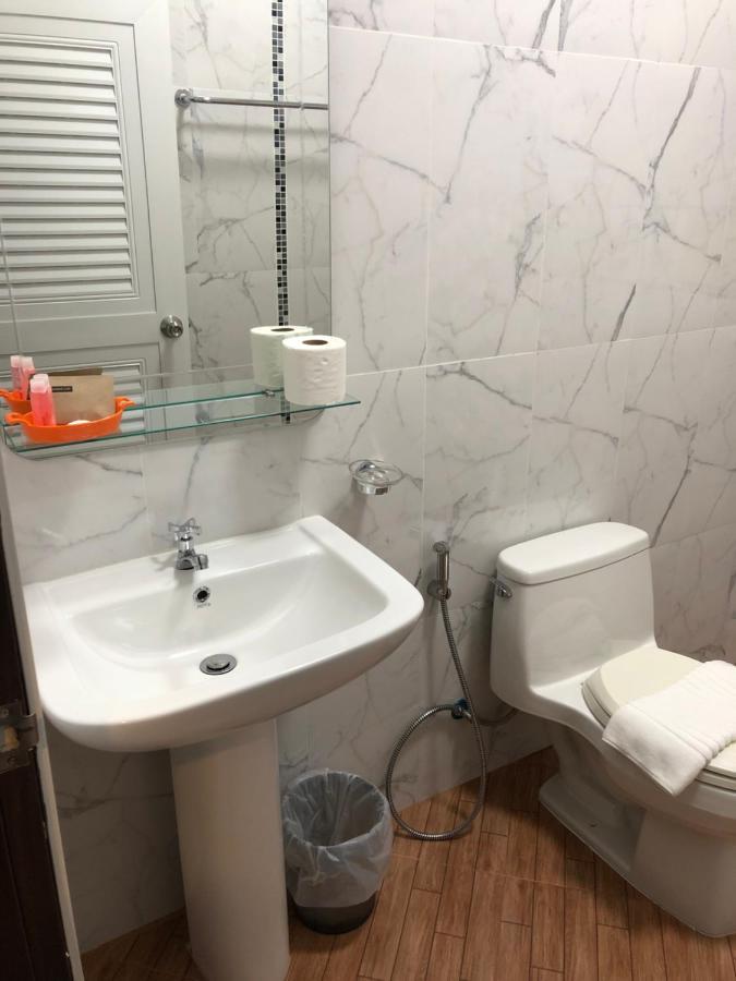 Nonthun 1 Hostel Хон Каен Экстерьер фото